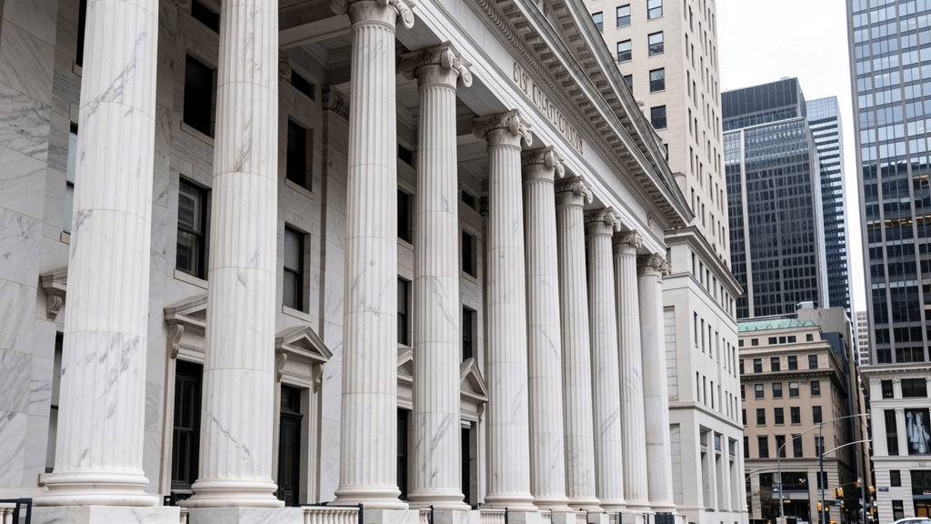 Union Pacific Stock: Railroad Dividend Aristocrat Rides Infrastructure and Energy Demand